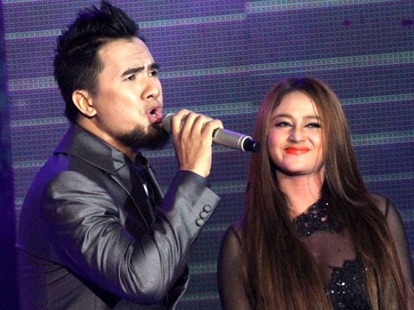 Dewi Persik Duet dengan Saipul Jamil