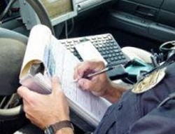 Pakai Motor Mainan Bocah 6 Tahun Ditilang Polisi 