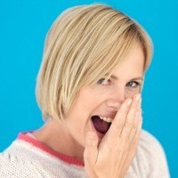 5 Tindakan yang Membantu Kurangi Bau Mulut