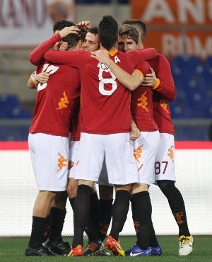 Roma Hantam Cesena 5-1