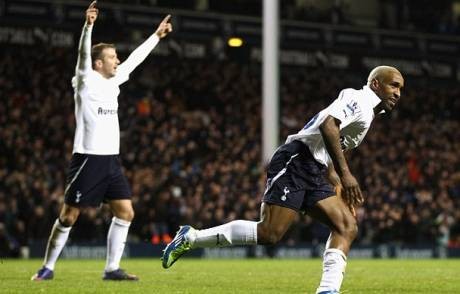Mencoba Lagi Duet Defoe-VdV