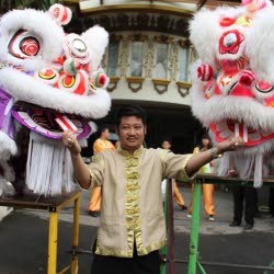 Ki Kusumo Gelar Perayaan Imlek