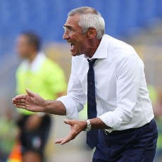 Kritik Wasit, Reja Sebut Lazio Layak Menang