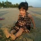 Erza Lubna Azizah, 2,6 Tahun; Perempuan; f