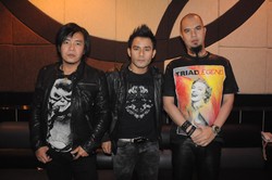 Album Mahadewa Akan Diisi Lima Lagu Baru dan Lima Lagu Dewa19