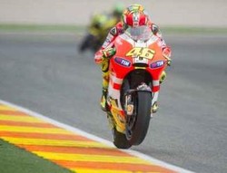 Lorenzo: Rossi Masih Kuat