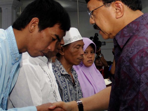 Foke Santuni Keluarga Korban Xenia Maut