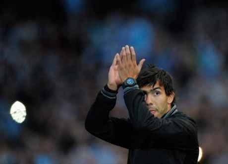 Milan Semangat Lagi Kejar Tevez