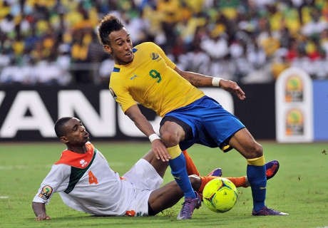 Gabon dan Tunisia Petik Kemenangan