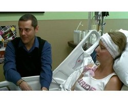 Pria Setia Nikahi Kekasih yang Menderita Kanker & Tumor