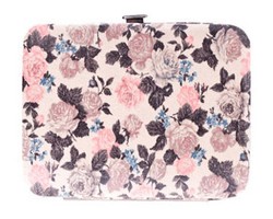 4 Dompet Multifungsi dengan Harga Rp 100 Ribuan