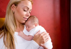 6 Cara Memperbaiki Masalah di Tubuh Usai Melahirkan