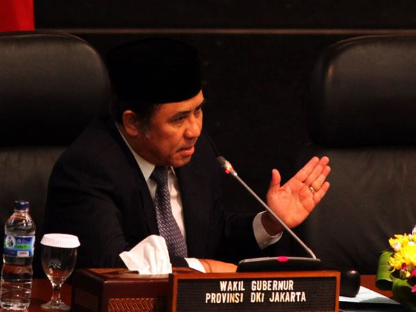 PD Absen, Pengunduran Prijanto Batal Dibahas