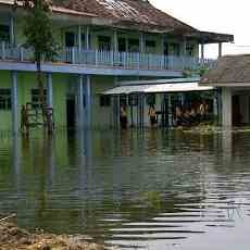 Banjir Masih Menggenangi 9 Desa di Lamongan