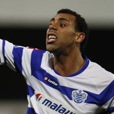 Maukah Anton Bersalaman dengan Terry?