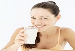 Minum Susu Skim Bisa Mengurangi Sakit Radang Sendi