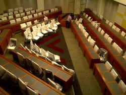 Pimpinan DPR: Bongkar Mebel Impor, Mark Up Ruang Banggar Tetap Diusut!