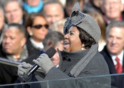 Aretha Franklin Batalkan Pertunangan Setelah Tiga Bulan