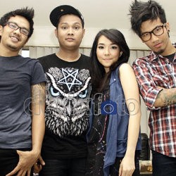 Rilis Album, Last Child Gandeng Gisele Idol 