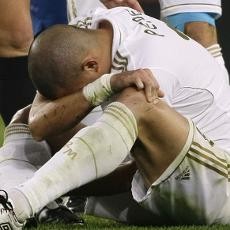 Teriakan Asesino & Pisalo Iringi Aksi Pepe di Camp Nou