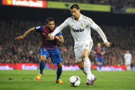 Alves Sebut Madrid Fenomenal
