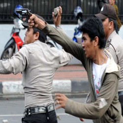 Bawa Ganja, Mahasiswa UBK yang Ditembak Polisi Dipidana 10 Bulan