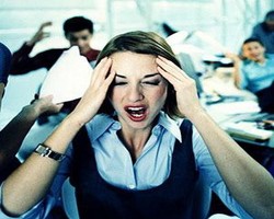 Riset: Kerja 11 Jam atau Lebih di Kantor Bisa Picu Depresi