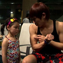 Lee Joon Pamer Otot, Dayoung Hello Baby Tak Terkesan