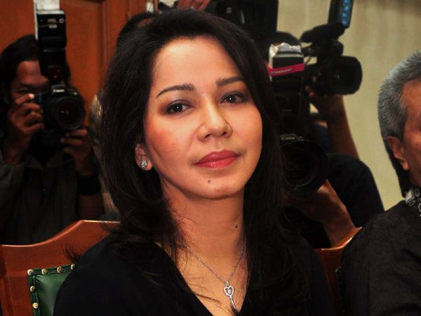 Iis Sugianto Masih Cantik Iis Sugianto Masih Cantik