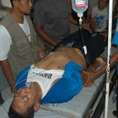 Jatuh dari Lantai Dua, Petugas PMK Situbondo Koma