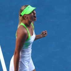 Sharapova dan Azarenka Tak Sekadar Melenguh