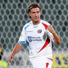 Milan Rekrut Maxi Lopez