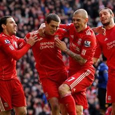 Liverpool Singkirkan MU