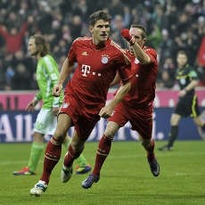 Bayern & Dortmund Raup Poin Penuh