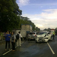 Inilah 13 Mobil yang Terlibat Tabrakan Beruntun di Tol Jagorawi