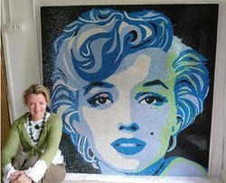 Rihanna Beli Lukisan Marilyn Monroe Rp 1,4 Miliar