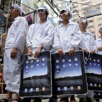 Buruh Tersiksa, Suara Boikot Gadget Apple Dihembuskan