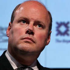 Dikritik, Bos Bank RBS Akhirnya Tolak Bonus Rp 14 Miliar