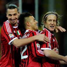 Milan Hantam Cagliari 3-0