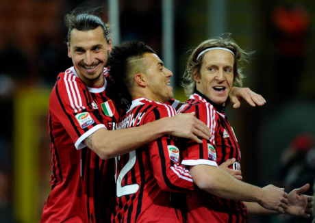 Milan Hantam Cagliari 3-0