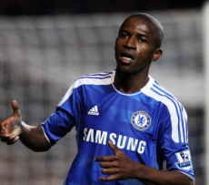 Chelsea Ditinggal Ramires Empat Pekan