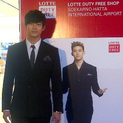 Hadir di Jakarta, Taecyeon 2PM Tak Bicara Sepatah Kata Pun