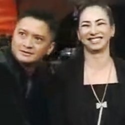 Ditanya Pernikahan, Deswita Maharani Kabur