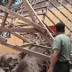 Bangunan SDN Banggle Roboh, Ratusan Siswa Dipulangkan