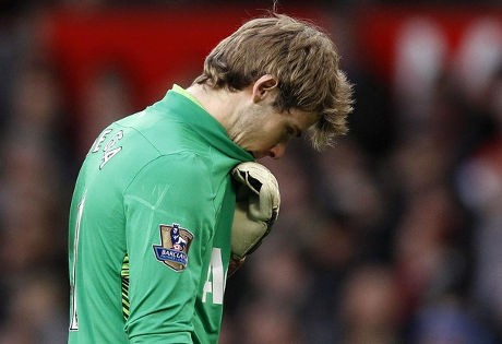 Fergie Kritik Blunder Lini Belakang, Bukan De Gea