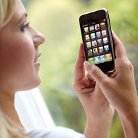 Wah, iPhone Bisa Didikte Pakai Bahasa Indonesia