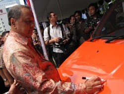 Mobnas Mau dari Awal atau Gandeng Asing?