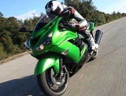 Kawasaki ZZR1400 Diklaim Motor Tercepat di Dunia