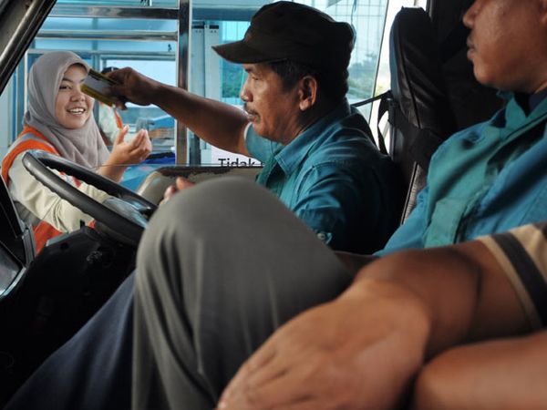 Tol Cijago Tahap I Masih Sepi