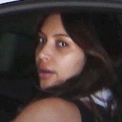 Ini Dia Wajah Asli Kim Kardashian